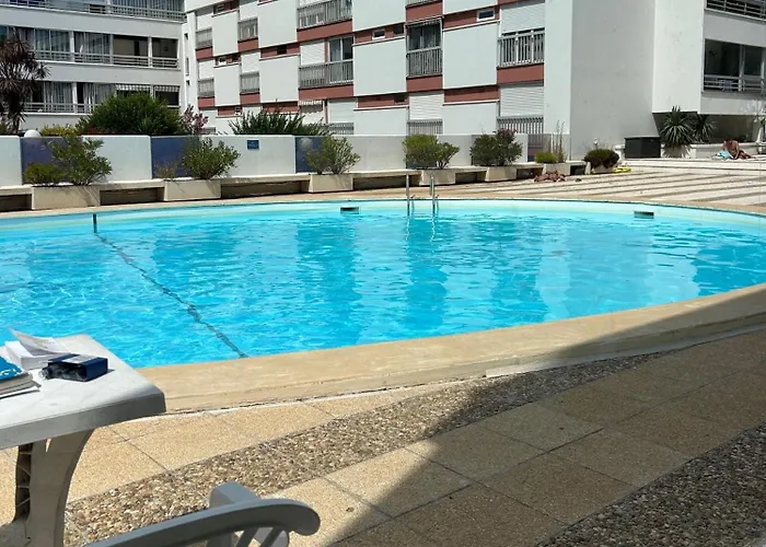 Clube 6 T1 Piscine * La Grande-Motte